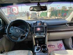 تۆیۆتا کامری